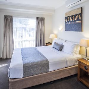 Emerald Maraboon Motor Inn 